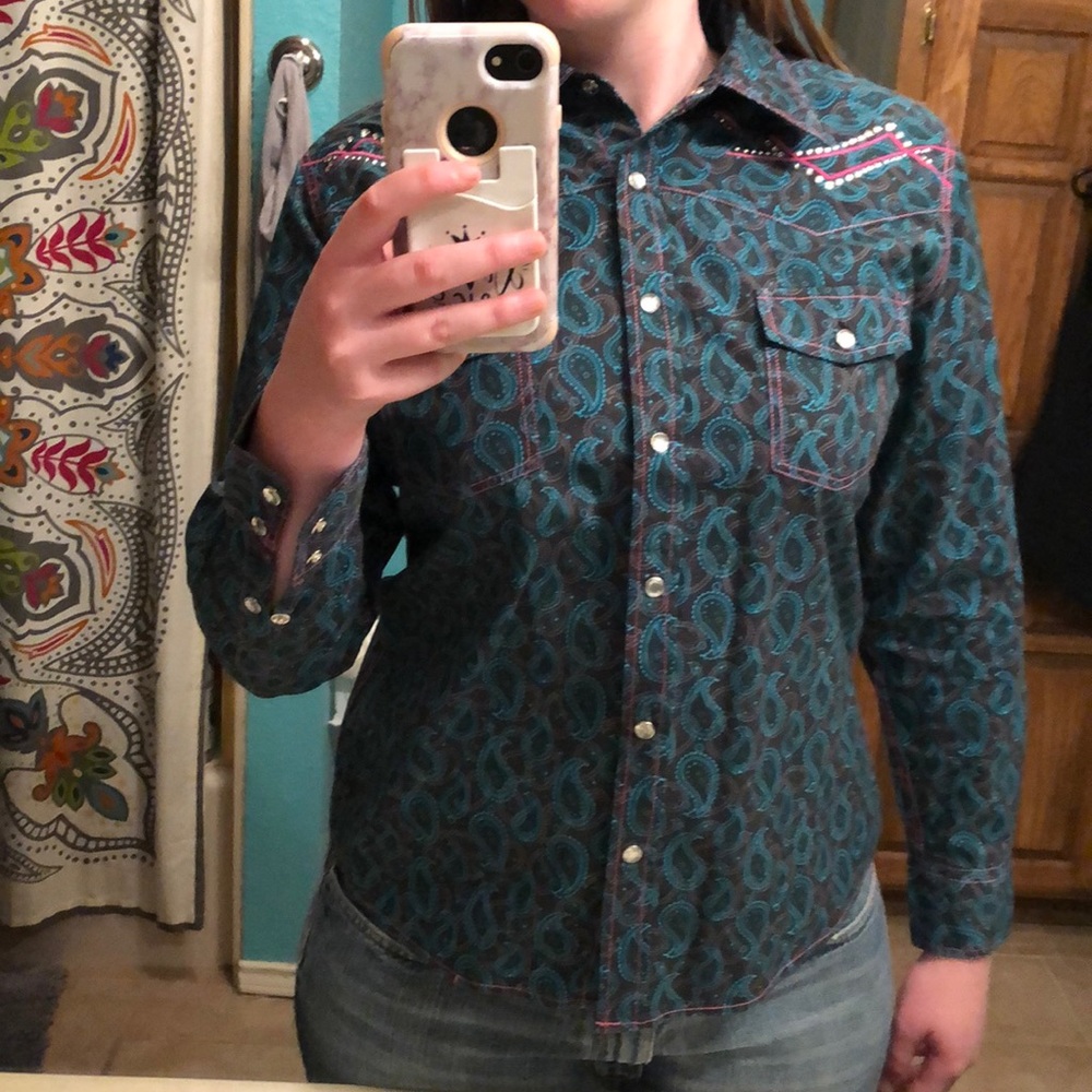 Button down pearl snap show shirt